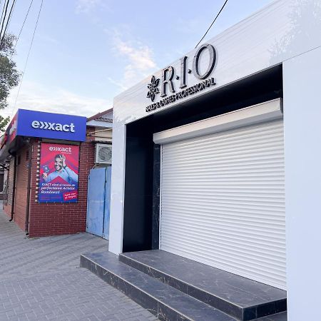 Renthouse Apartments Sleep&Go #1 Kischinau Exterior foto